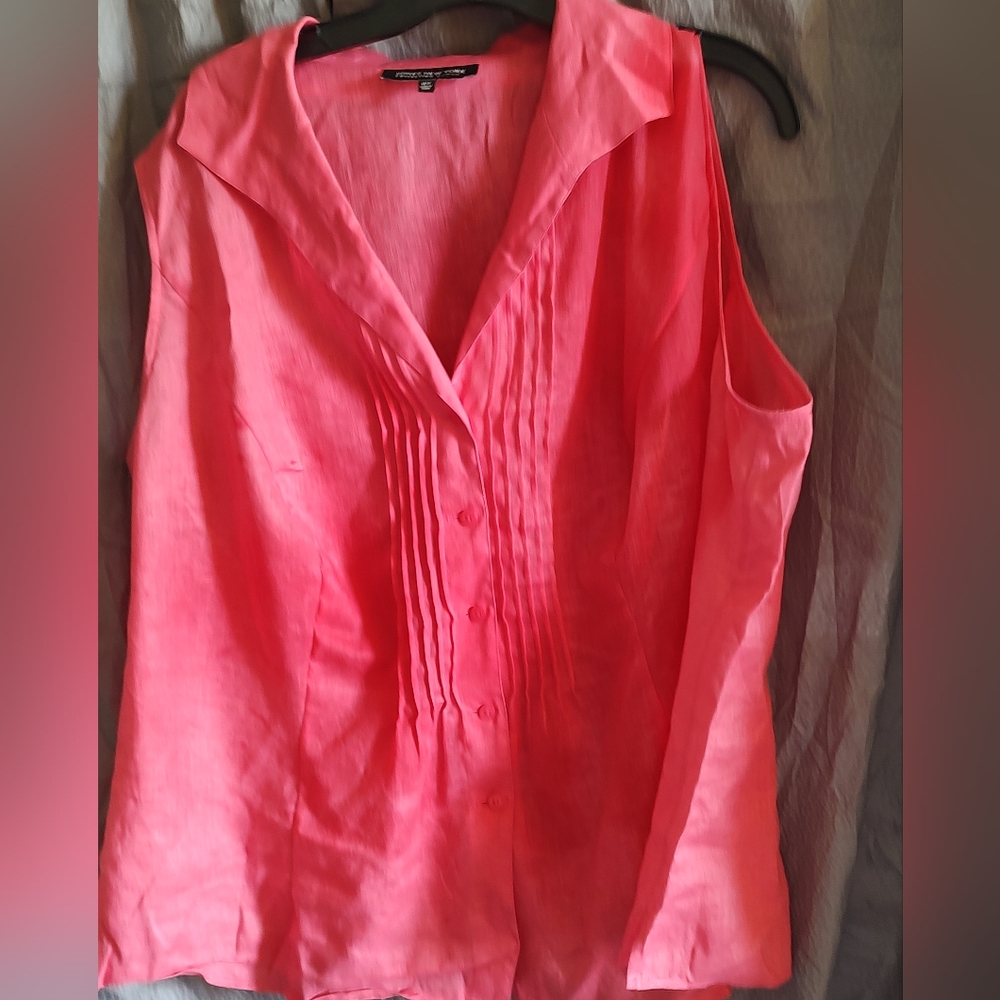 Women's  sleeveless linen blouse size 18W